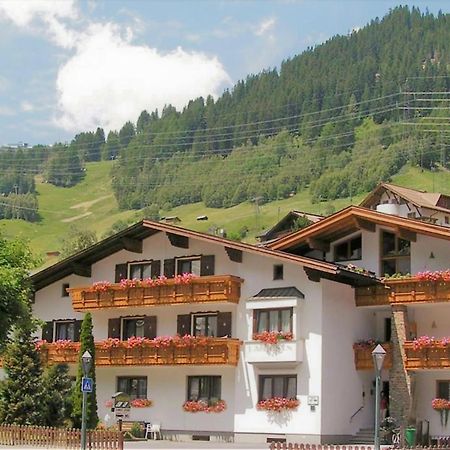 Haus Fallesin Sankt Anton am Arlberg Esterno foto