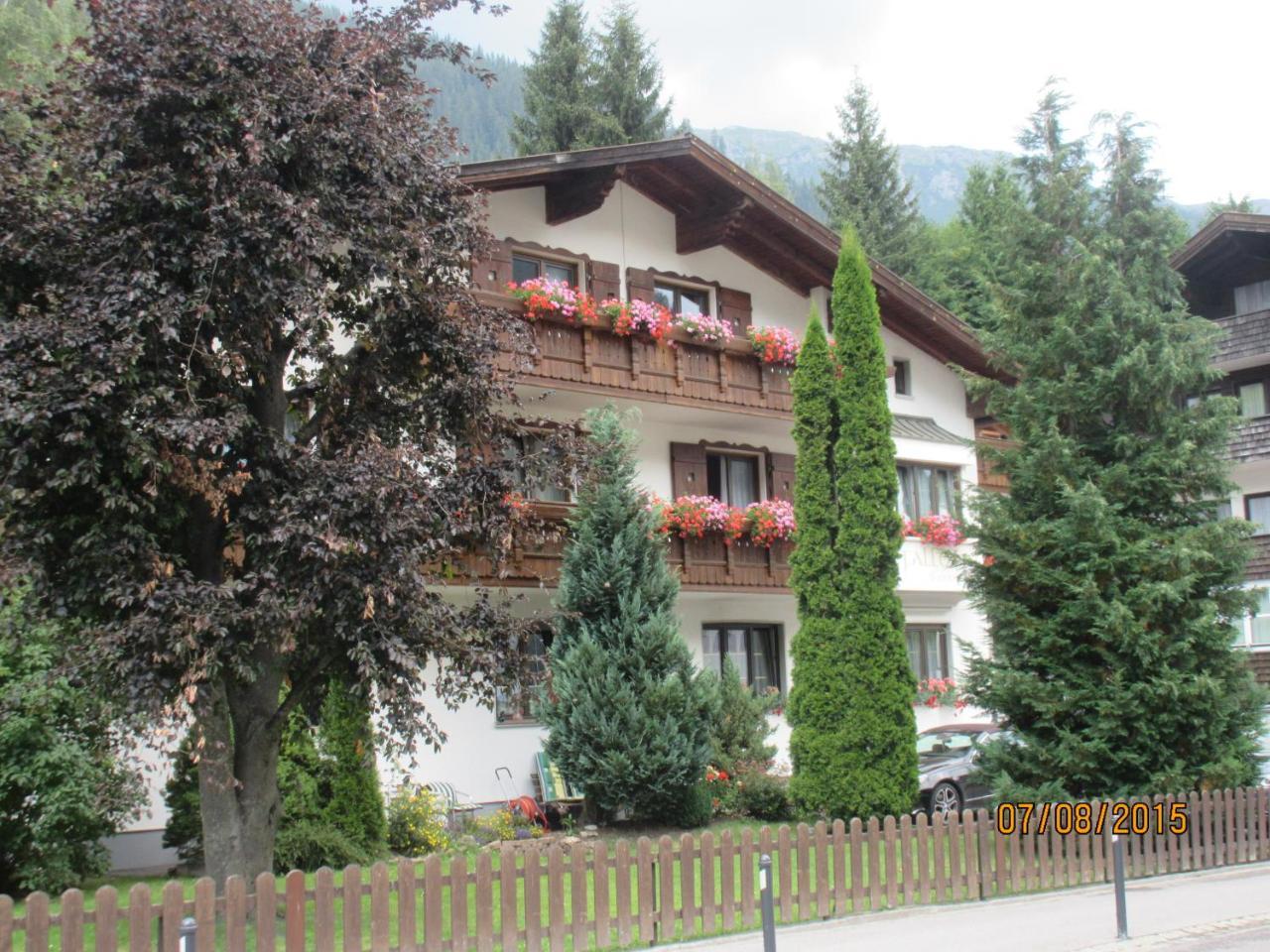 Haus Fallesin Sankt Anton am Arlberg Esterno foto